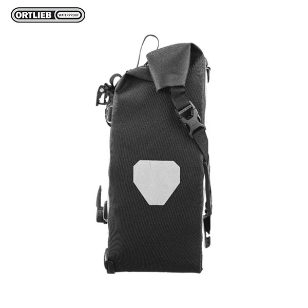 德國【ORTLIEB】Back-Roller Design 亮面防水馬鞍袋20L / 白黑(湖面)
